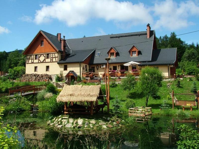 Hotelik Oranski Stronie Slaskie Bagian luar foto