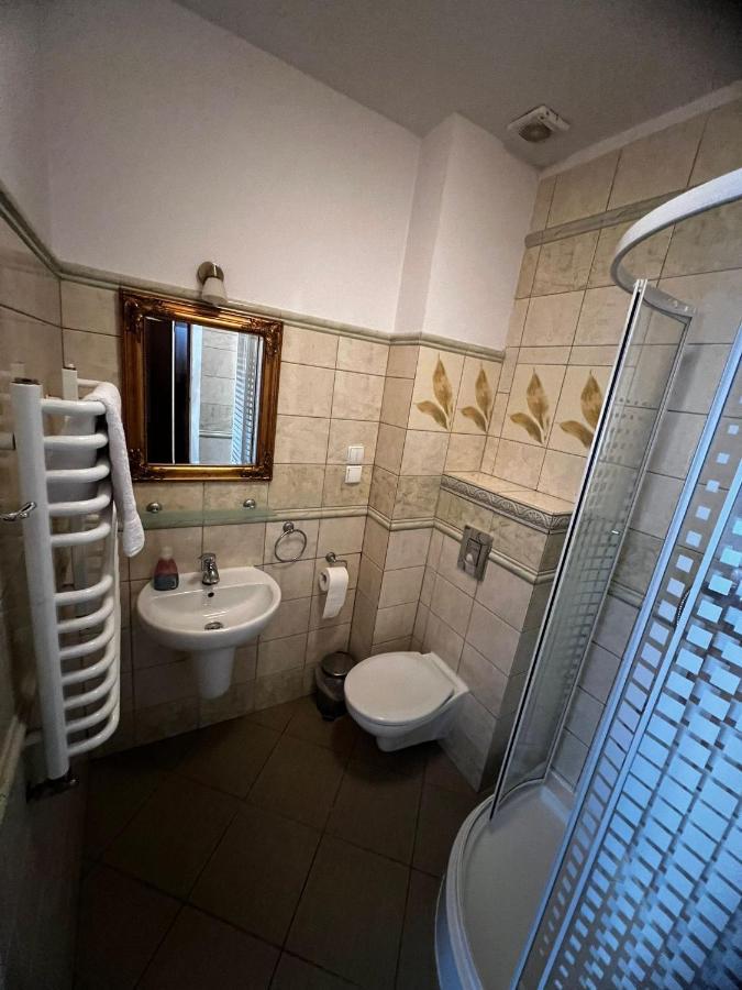Hotelik Oranski Stronie Slaskie Bagian luar foto