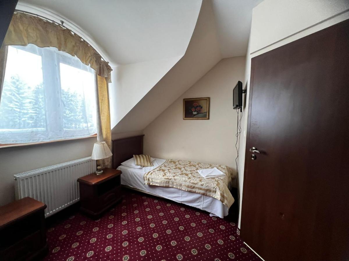 Hotelik Oranski Stronie Slaskie Bagian luar foto