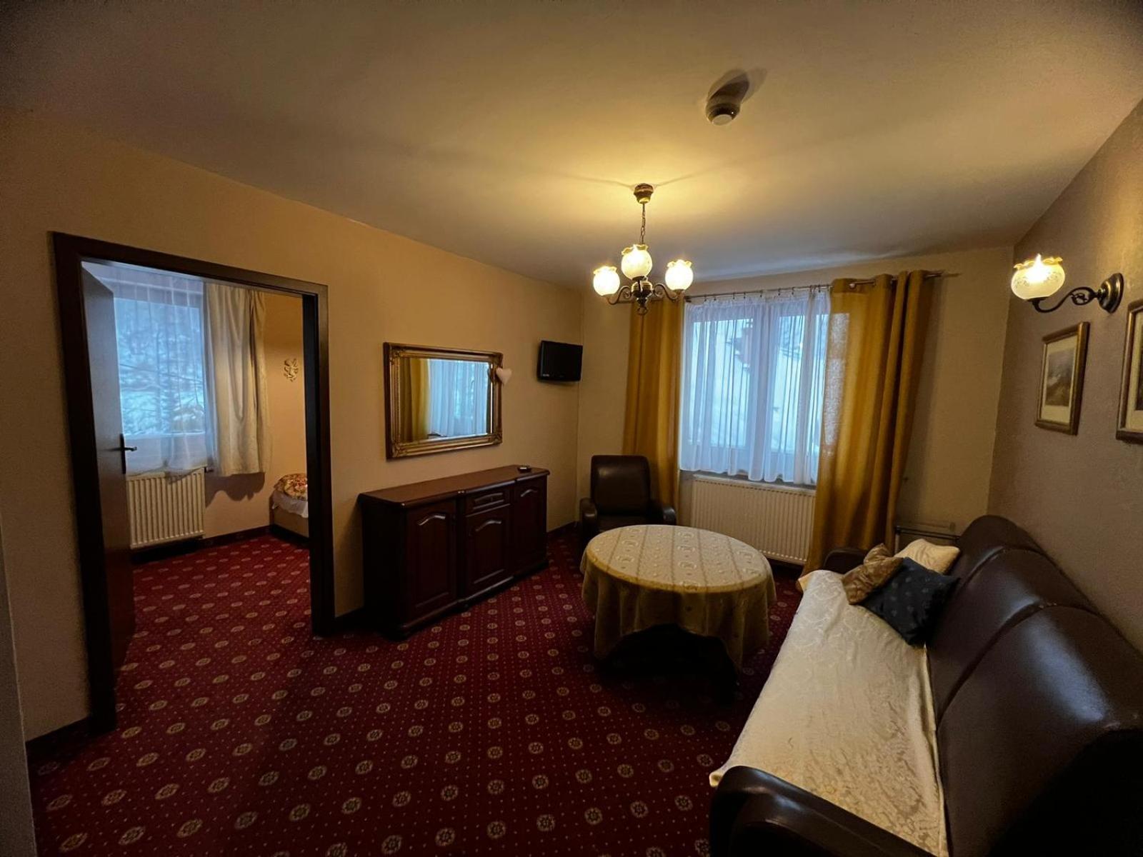 Hotelik Oranski Stronie Slaskie Bagian luar foto